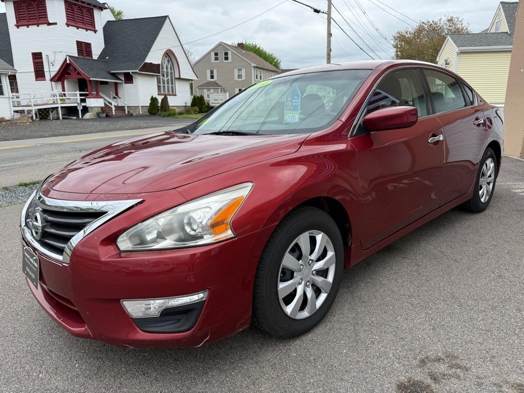 Nissan Altima  2014