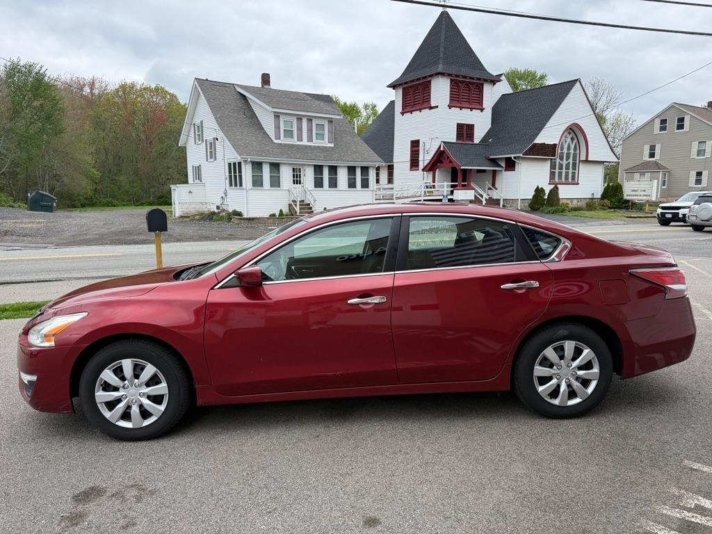 Nissan Altima  2014