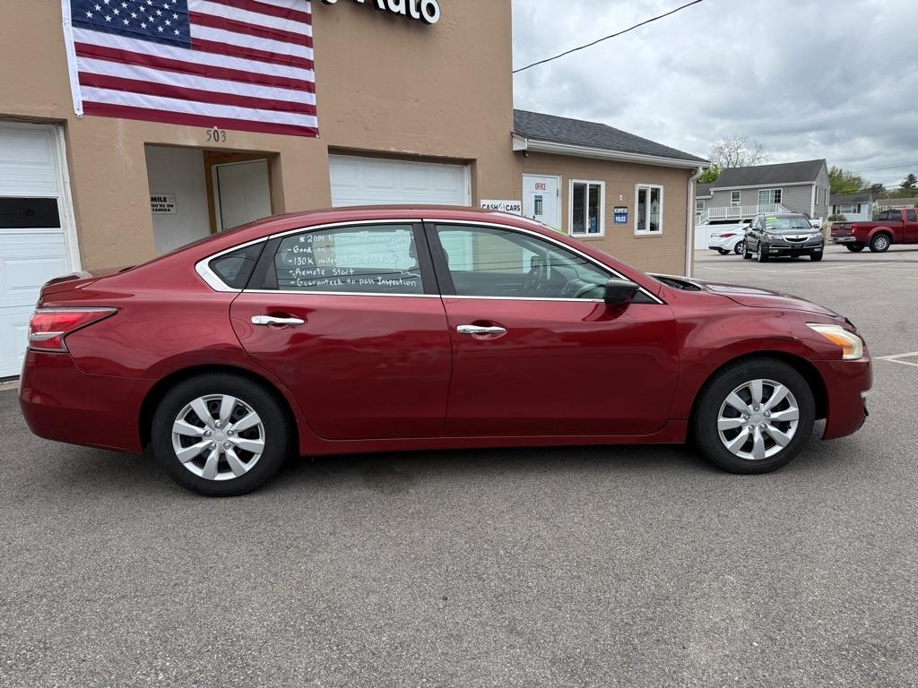 Nissan Altima  2014