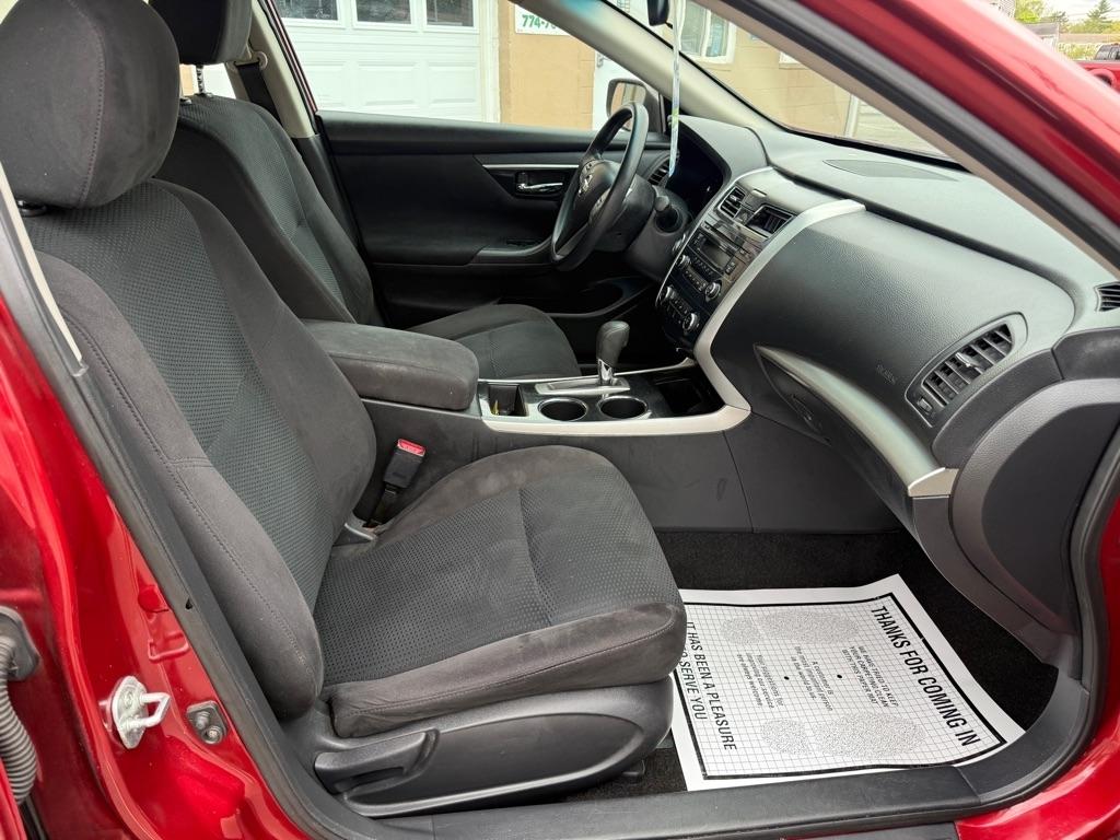 Nissan Altima  2014