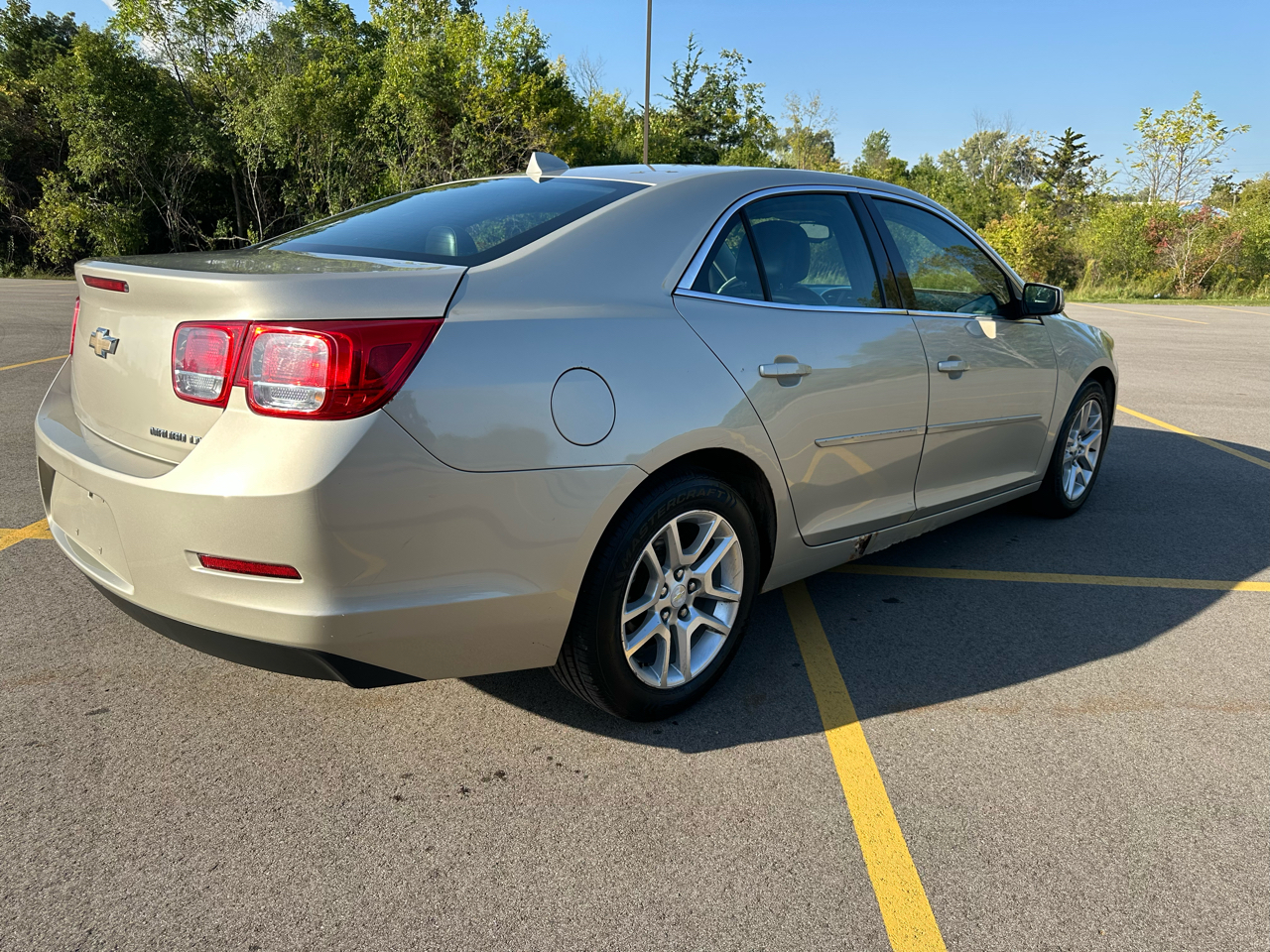 2014 Chevrolet Malibu 1LT photo 5