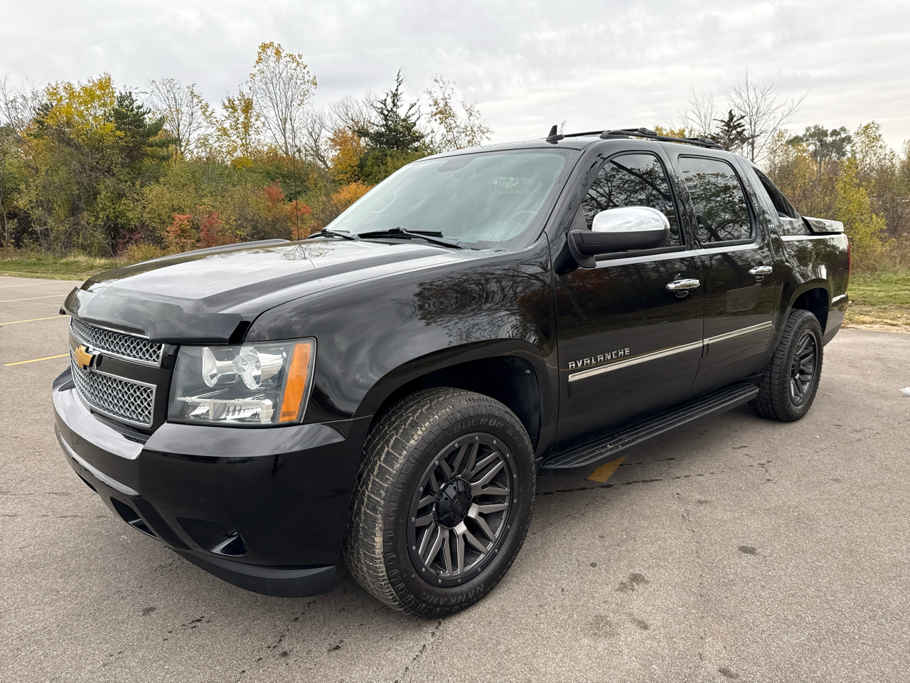 2011 Chevrolet Avalanche LTZ 4WD