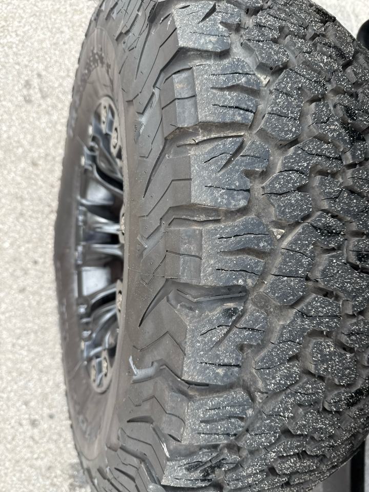 Ford F-350 SD Lariat Crew Cab 4WD 2017