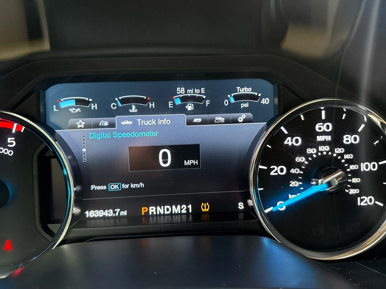 Ford F-350 SD Lariat Crew Cab 4WD 2017