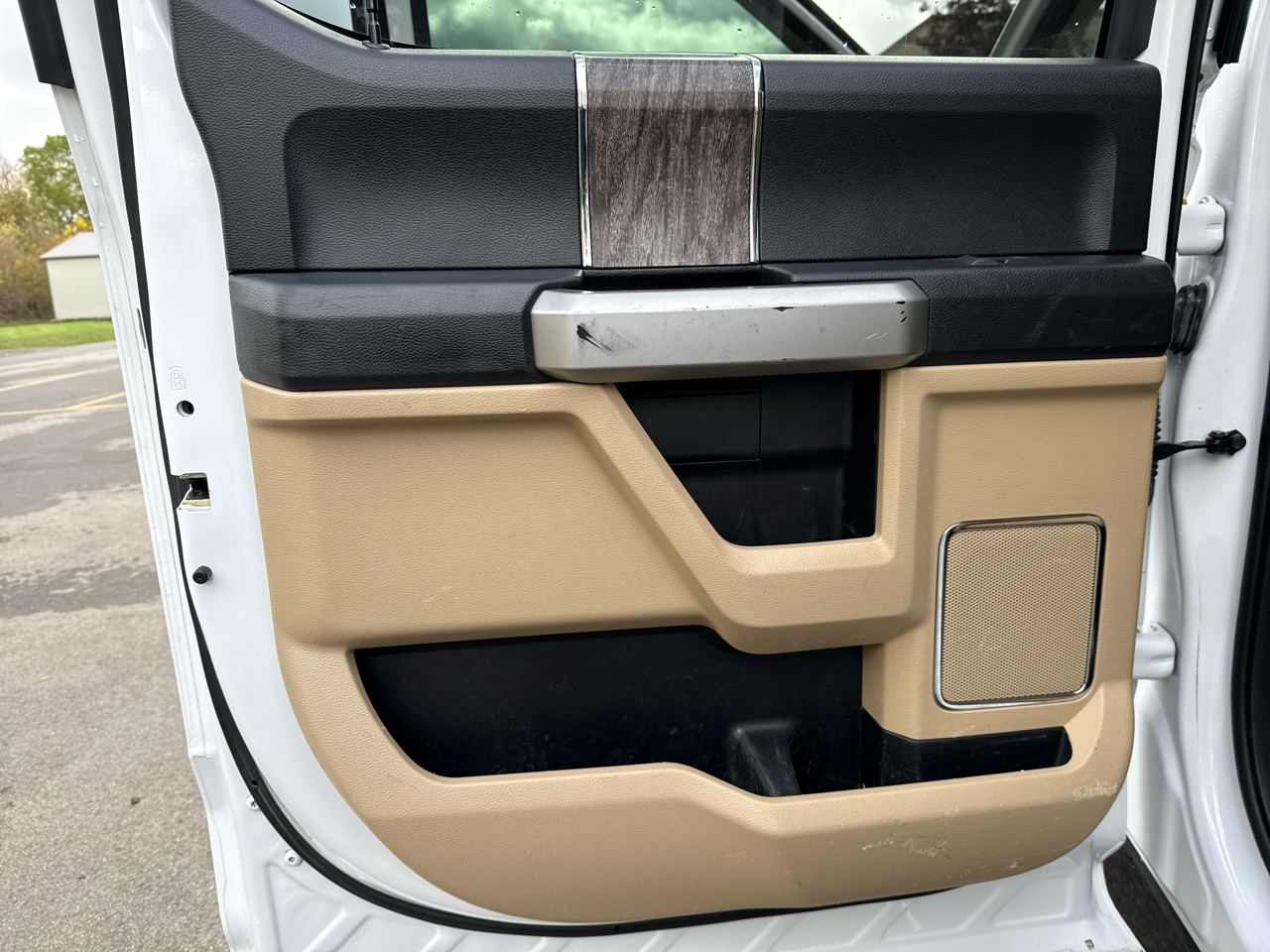 Ford F-350 SD Lariat Crew Cab 4WD 2017