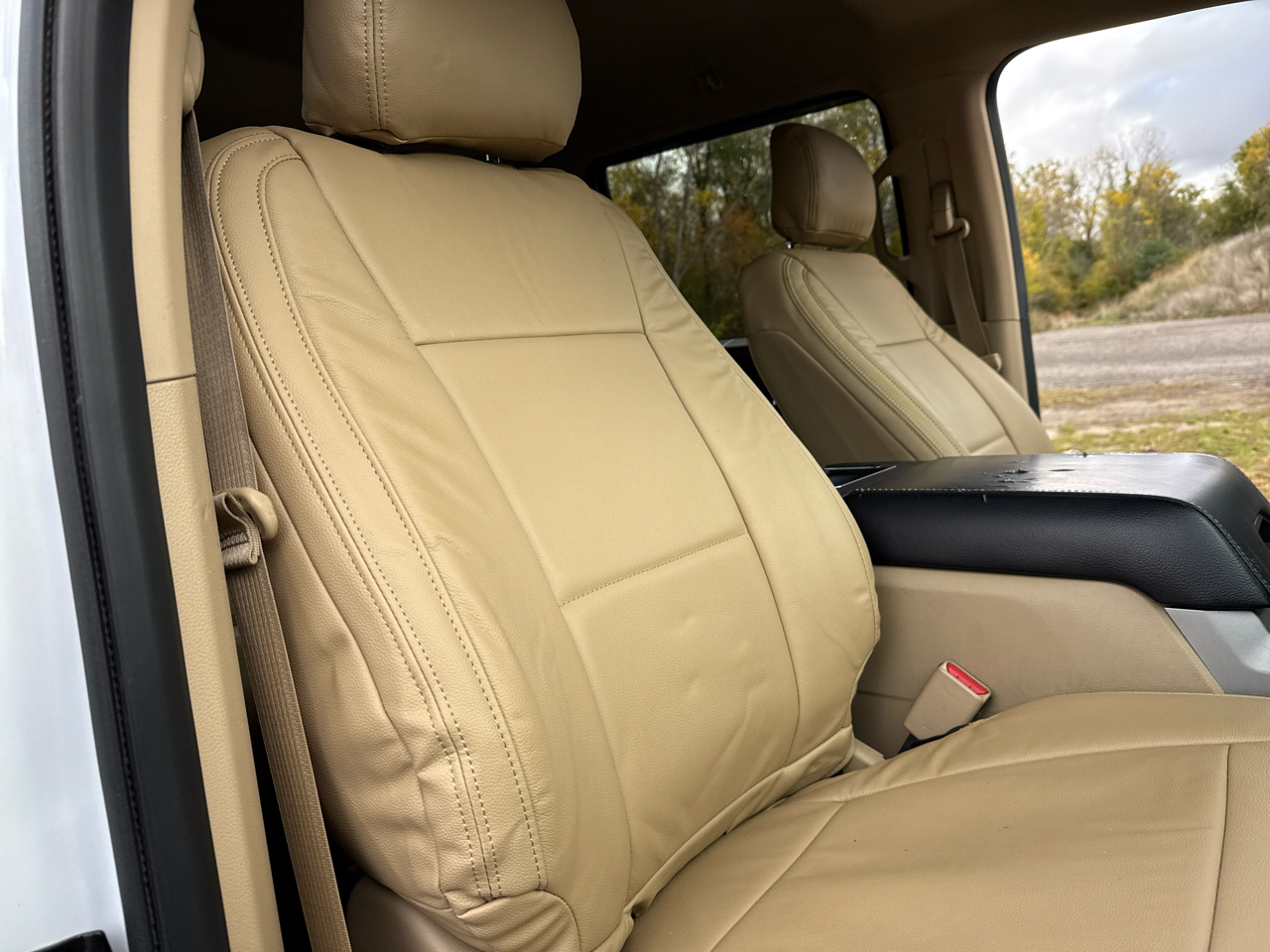 Ford F-350 SD Lariat Crew Cab 4WD 2017