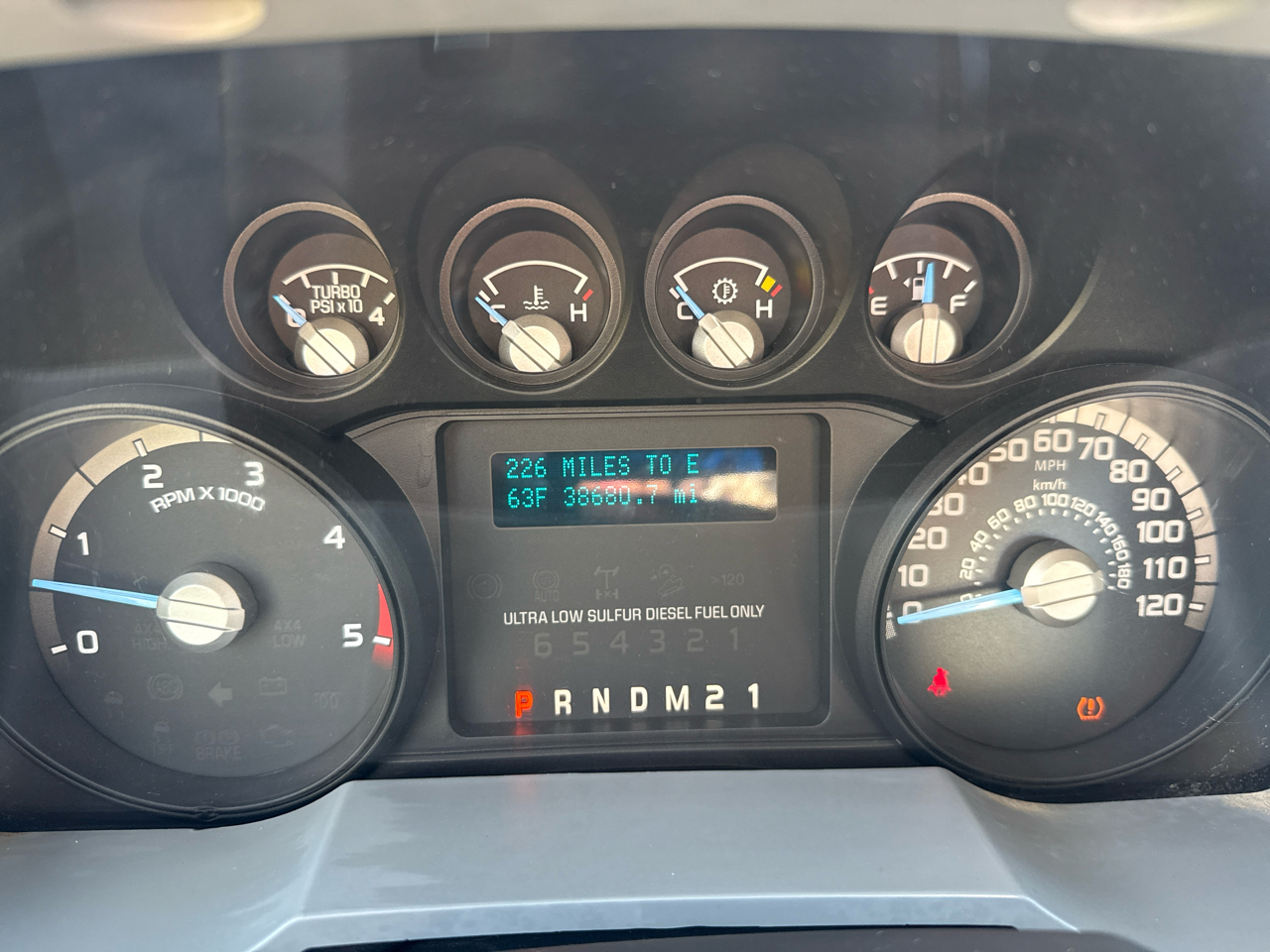 Ford F-350 SD XL Crew Cab 4WD 2015