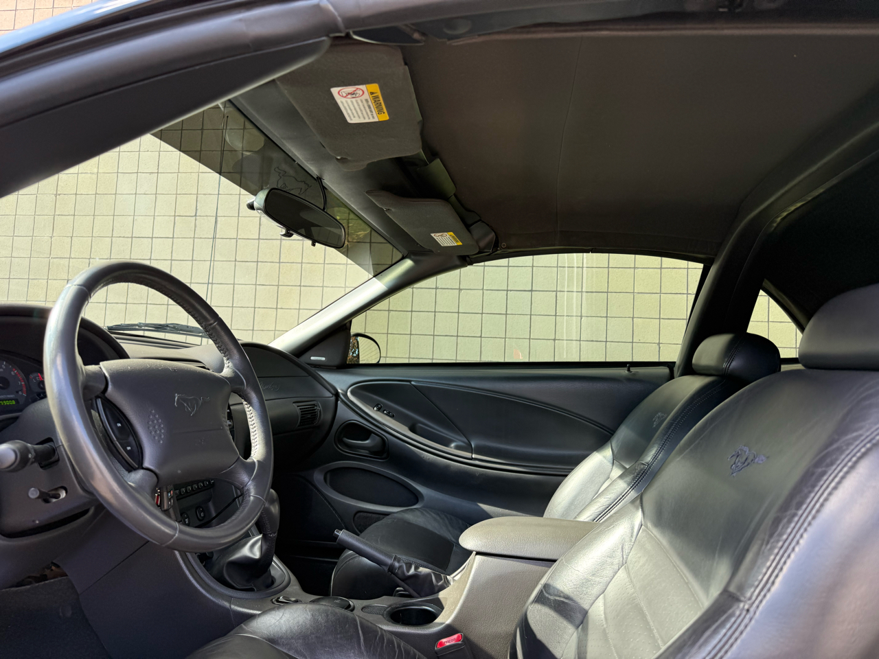 Ford Mustang GT Deluxe Convertible 2002