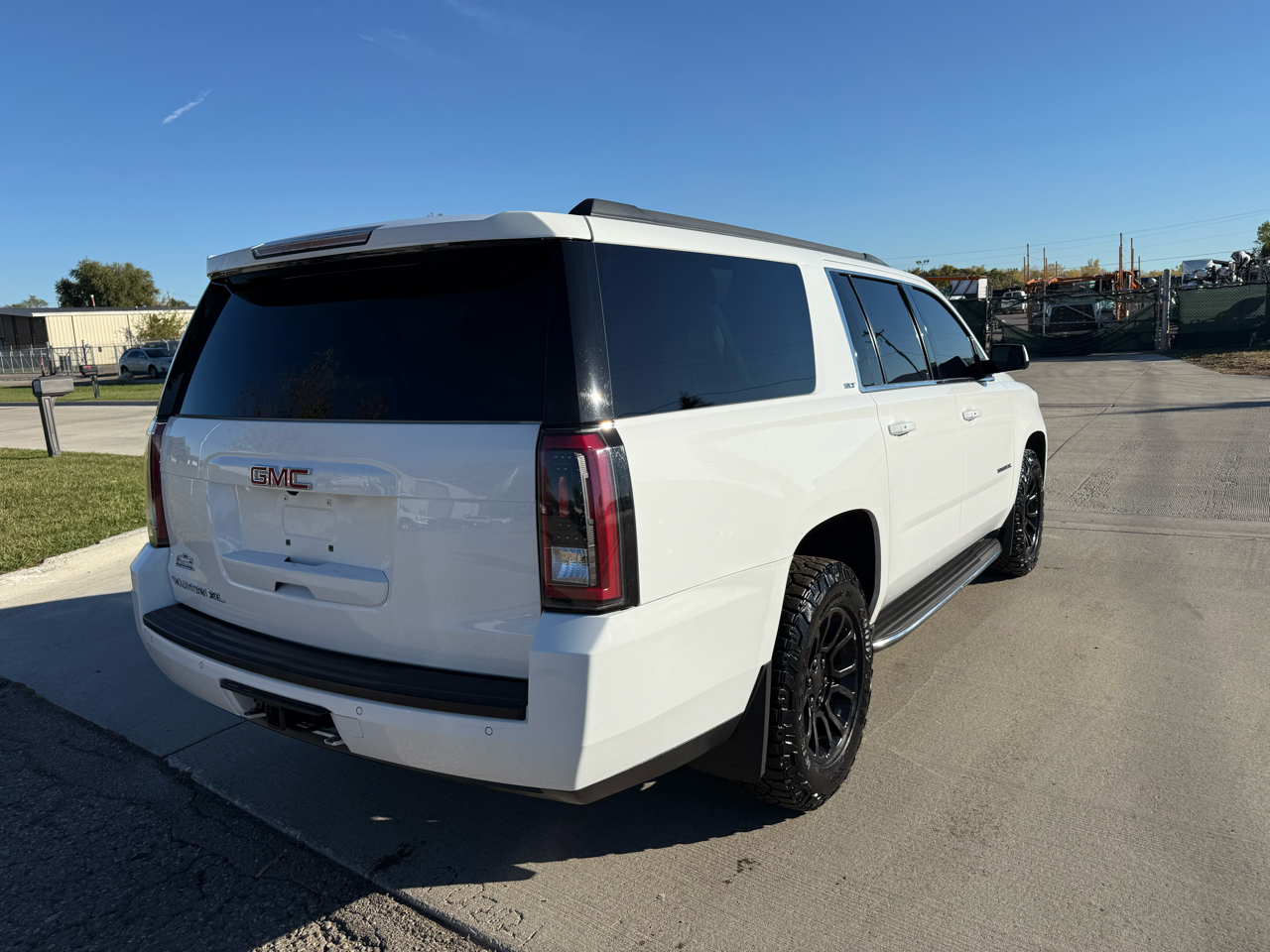 GMC Yukon XL SLT 4WD 2016