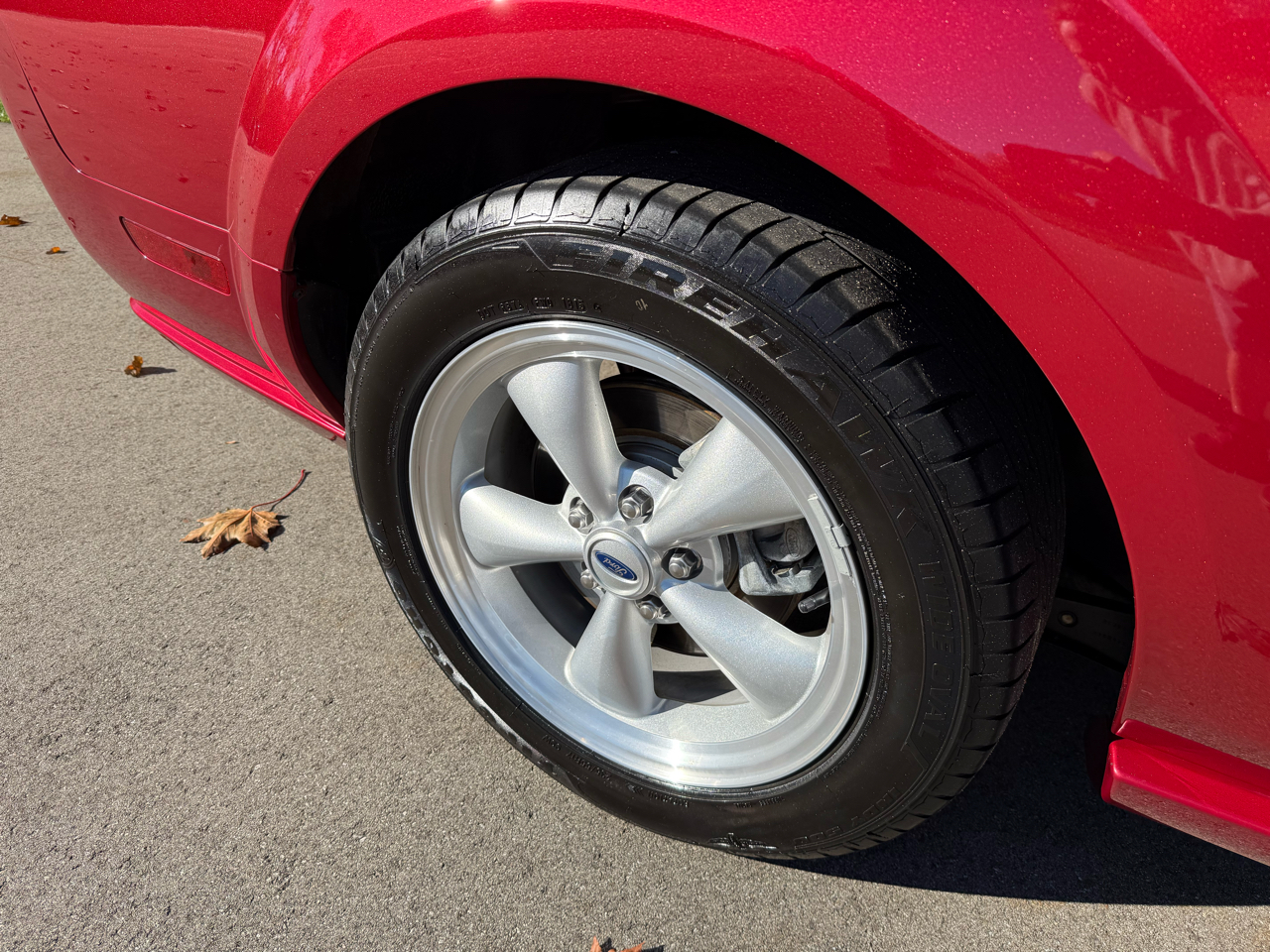 Ford Mustang GT Deluxe Convertible 2007