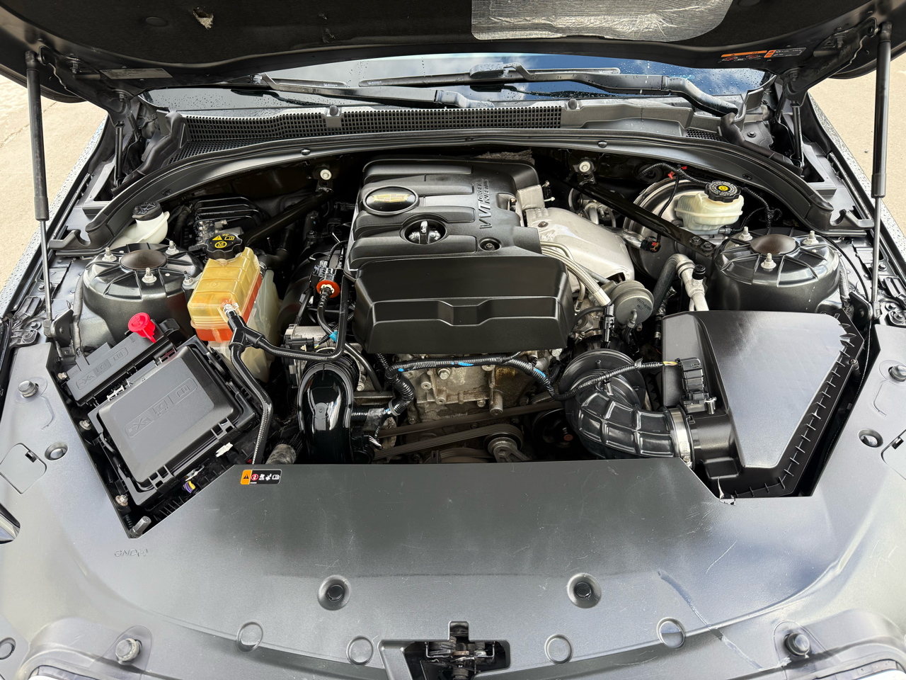 Cadillac ATS 2.0L Turbo Luxury AWD 2015