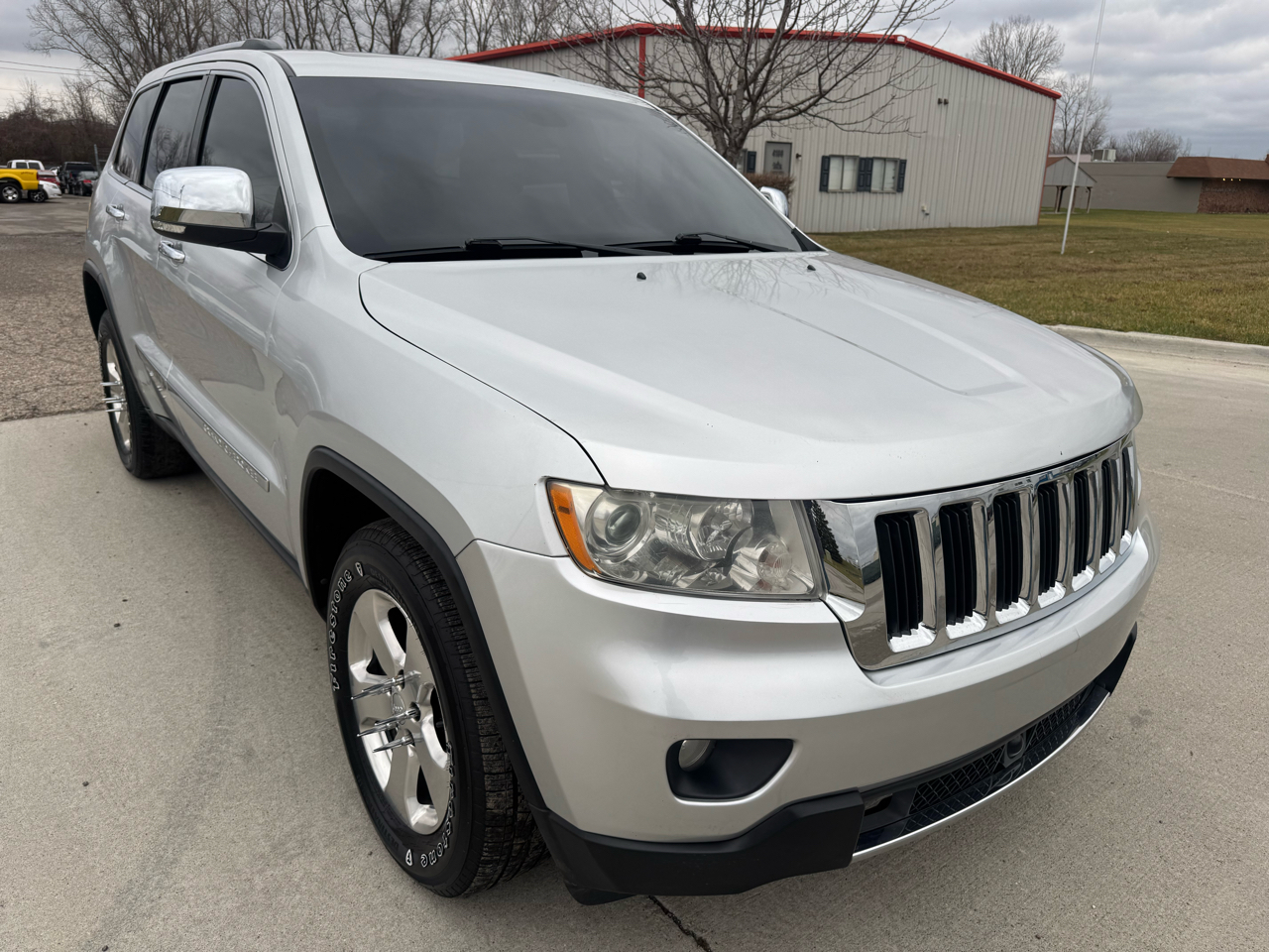 2012 Jeep Grand Cherokee Limited photo 3