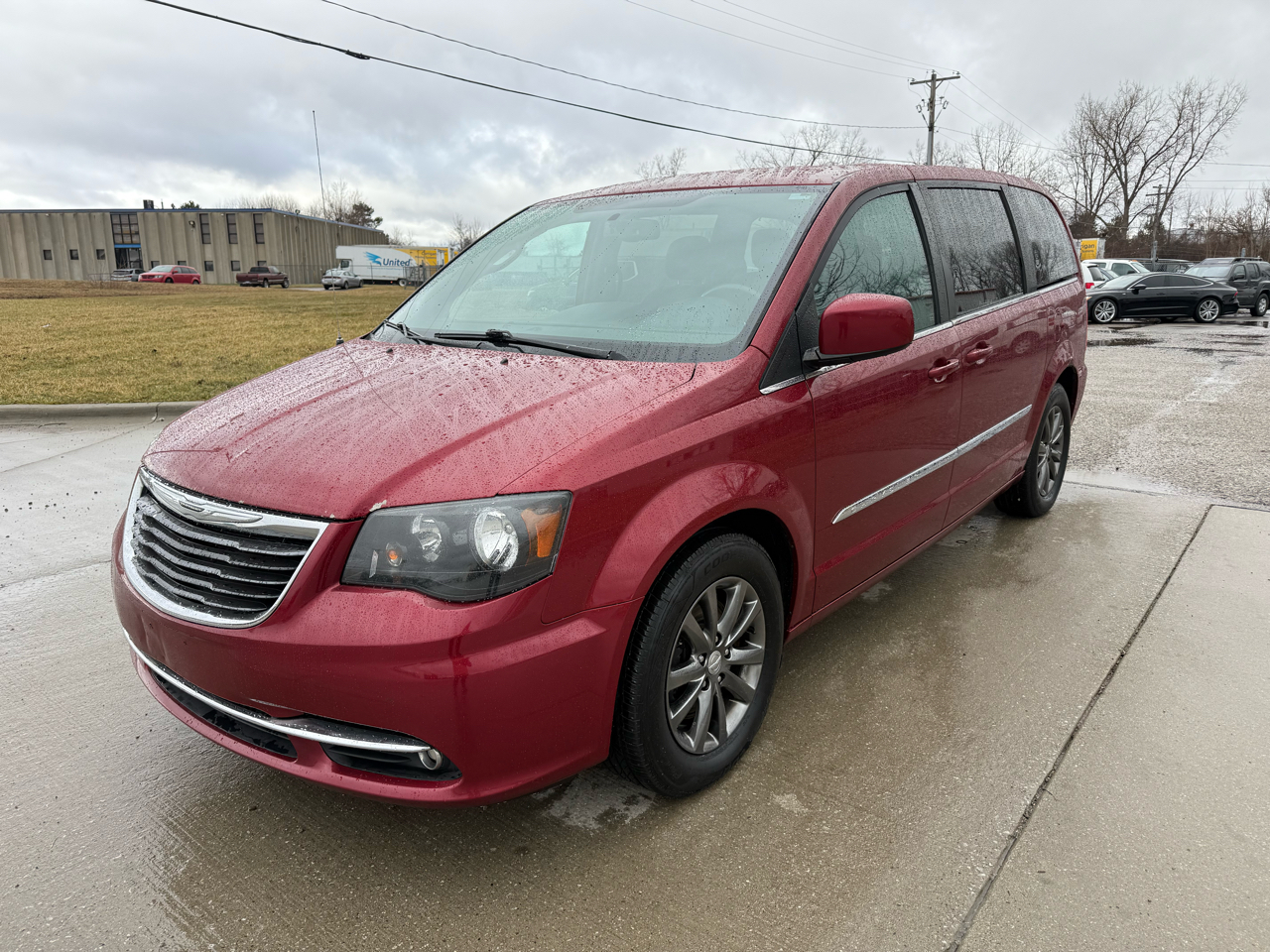 2016 Chrysler Town & Country S