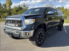 2015 Toyota Tundra 4WD Truck 