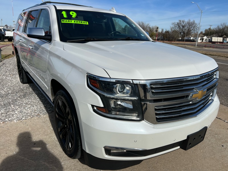 Chevrolet Suburban 1500 Premier 4D SUV 4WD 2019