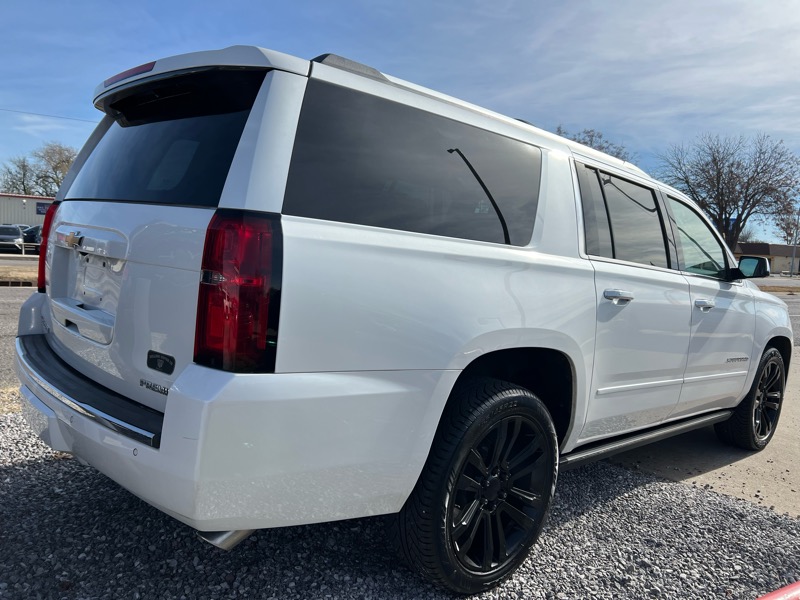 Chevrolet Suburban 1500 Premier 4D SUV 4WD 2019