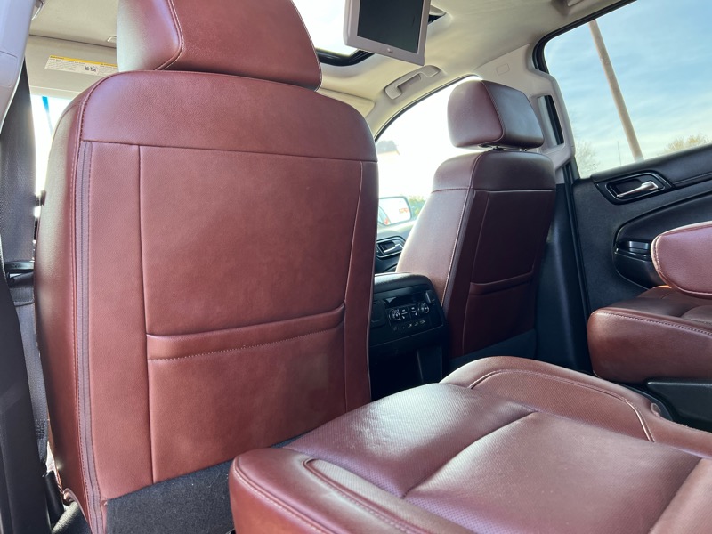 Chevrolet Suburban 1500 Premier 4D SUV 4WD 2019