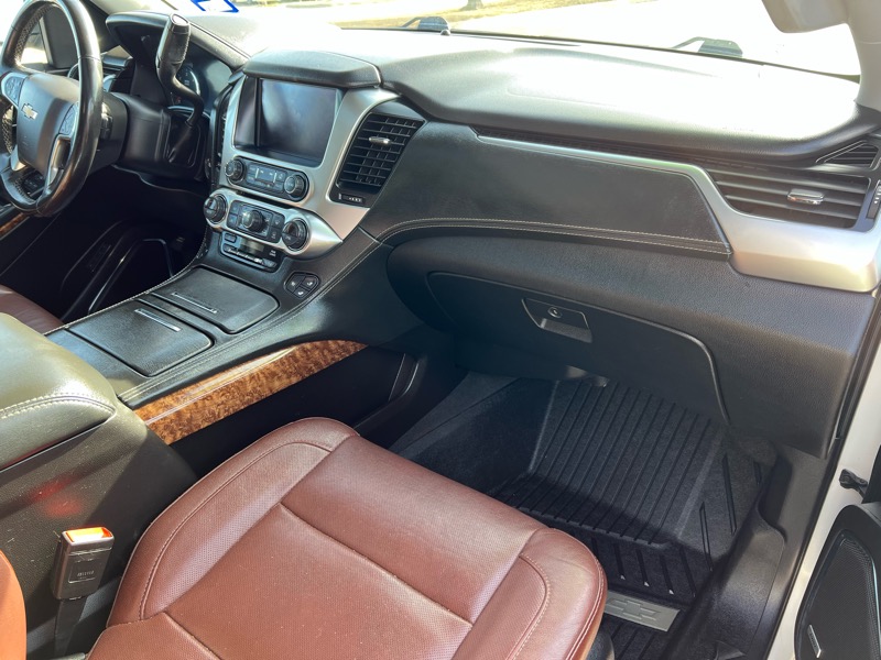 Chevrolet Suburban 1500 Premier 4D SUV 4WD 2019