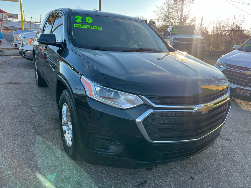 2020 Chevrolet Traverse LS's photo