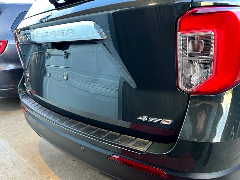 Ford Explorer 4dr 114" WB 4.6L XLT 4WD 2022
