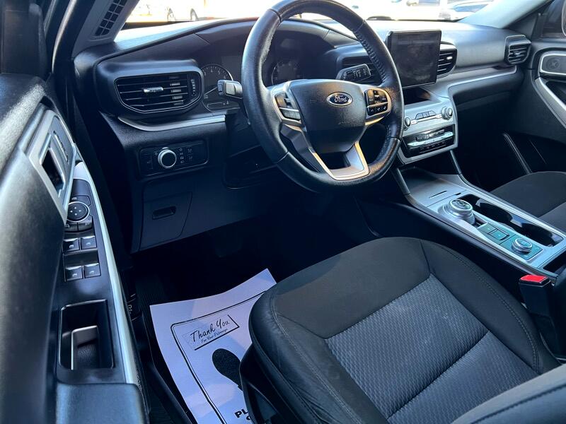 Ford Explorer 4dr 114" WB 4.6L XLT 4WD 2022
