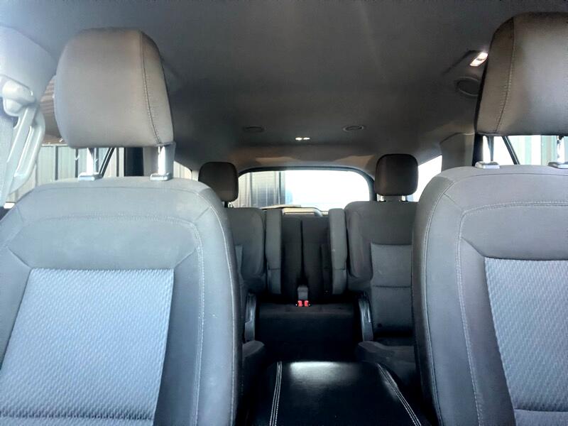 Ford Explorer 4dr 114" WB 4.6L XLT 4WD 2022