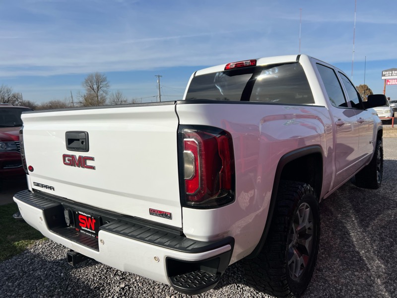 GMC Sierra 1500 Crew Cab Crew Cab 143.5" WB 4WD SLT 2017