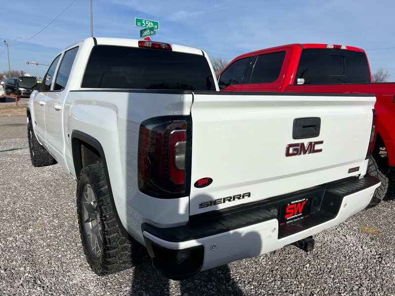 GMC Sierra 1500 Crew Cab Crew Cab 143.5" WB 4WD SLT 2017