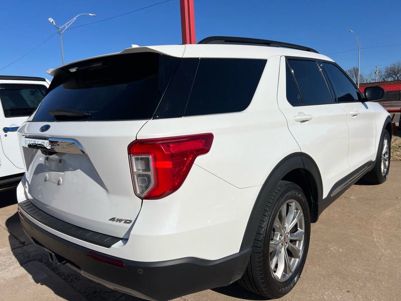 Ford Explorer 4dr 112" WB XLT 4WD 2021