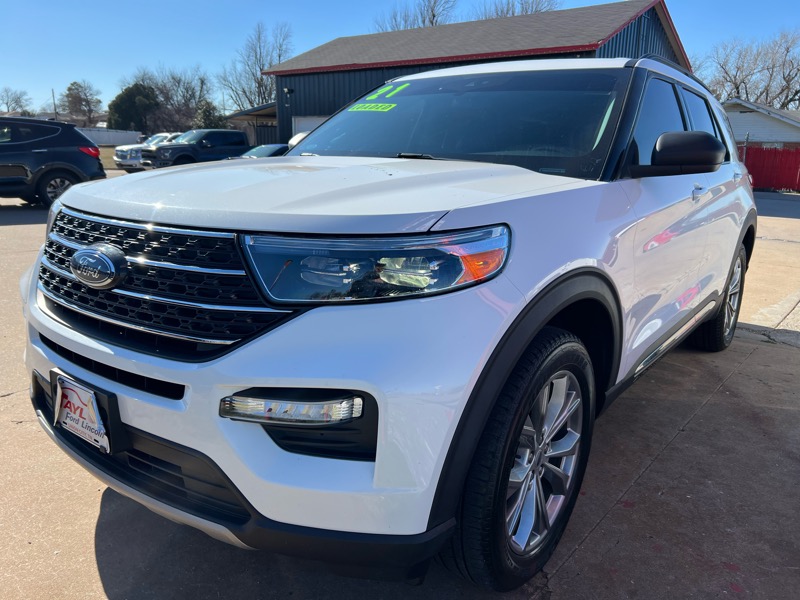 Ford Explorer 4dr 112" WB XLT 4WD 2021