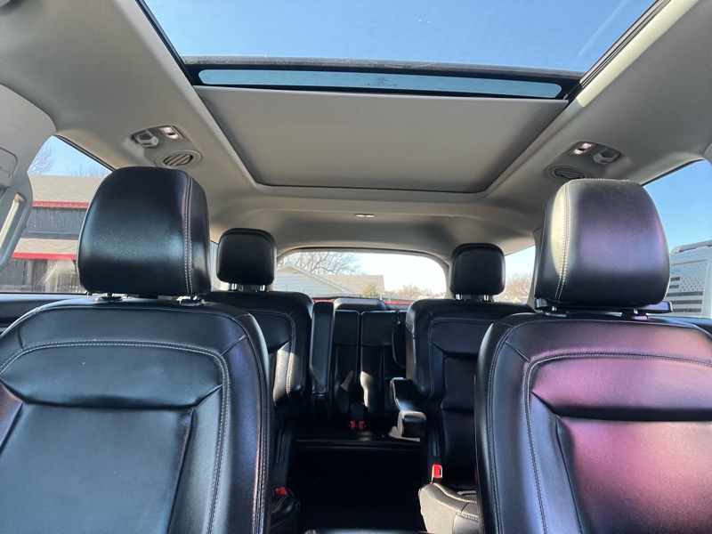 Ford Explorer 4dr 112" WB XLT 4WD 2021