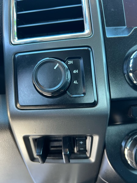 Ford F-350 Crew Cab 4WD 2017