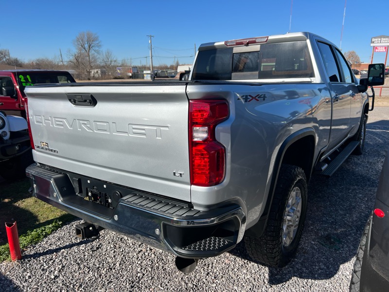 Chevrolet 3500 Pickups Crew Cab 2020