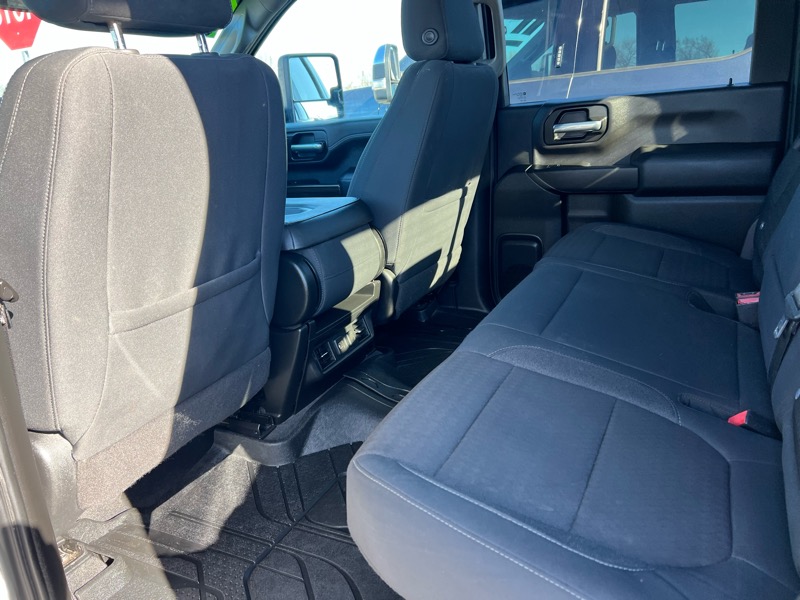 Chevrolet 3500 Pickups Crew Cab 2020