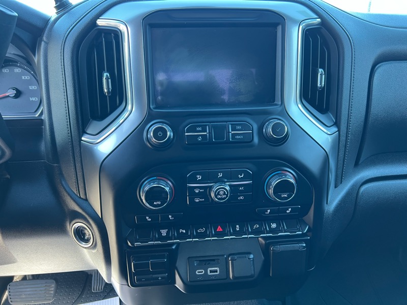 Chevrolet 3500 Pickups Crew Cab 2020