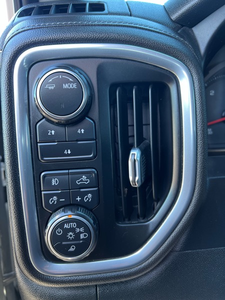 Chevrolet 3500 Pickups Crew Cab 2020