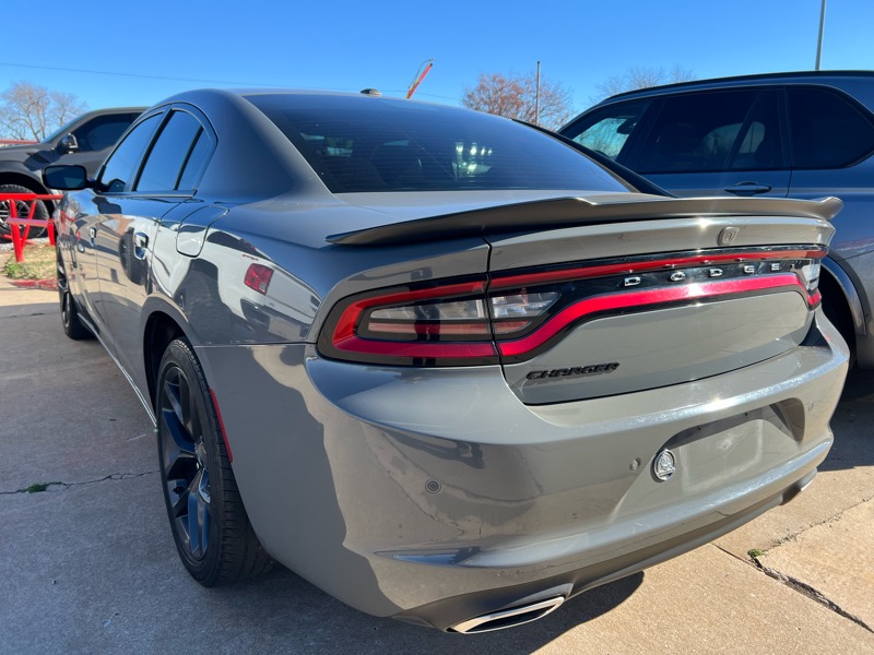 Dodge Charger SXT 4D Sedan 2019