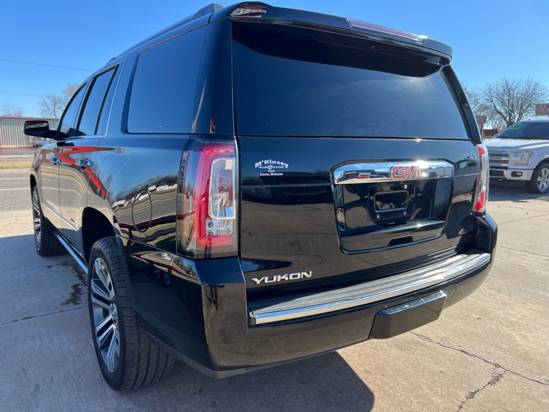 GMC Yukon Denali 4WD 2019