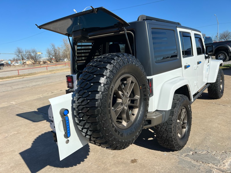 Jeep Wrangler Sahara Unlimited 2017