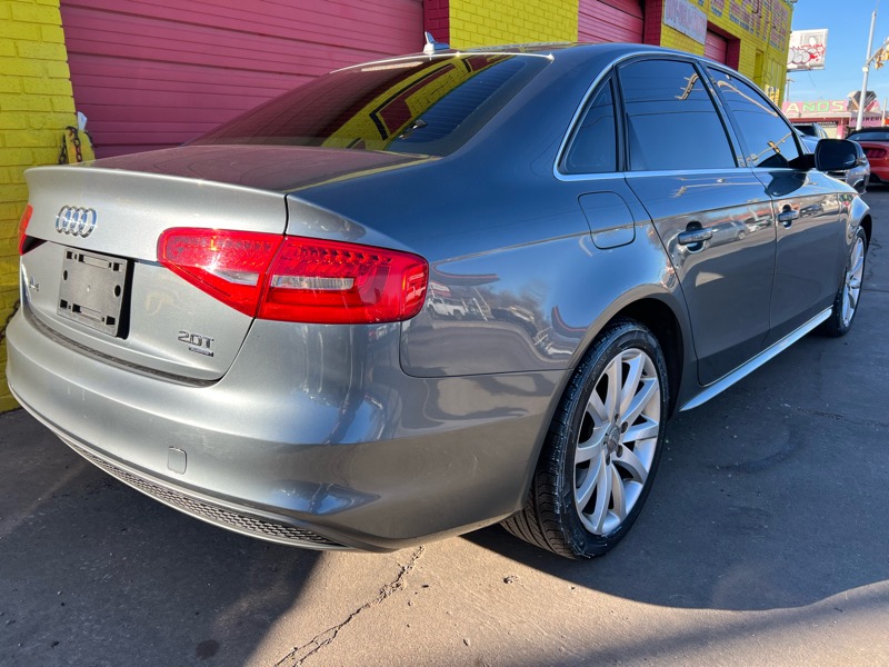 Audi A4 2.0T Sedan quattro Tiptronic 2014