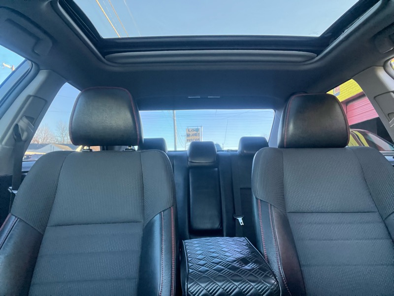 Toyota Camry SE 2016