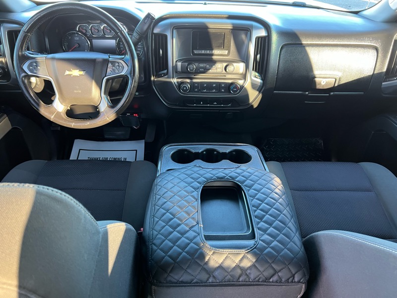 Chevrolet Silverado 1500 Crew Cab Crew Cab 143.5" WB 4WD LT 2015