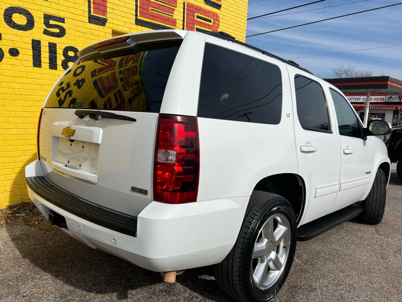 Chevrolet Tahoe LT 2WD 2012