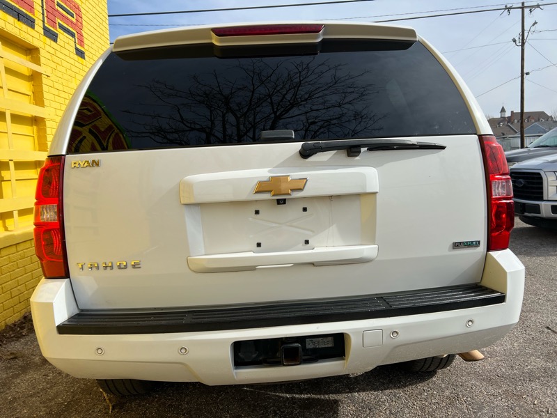 Chevrolet Tahoe LT 2WD 2012