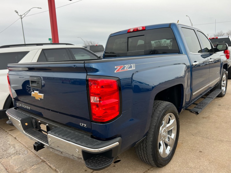 Chevrolet Silverado 1500 Crew Cab Crew Cab 143.5" WB 4WD Z71 2015