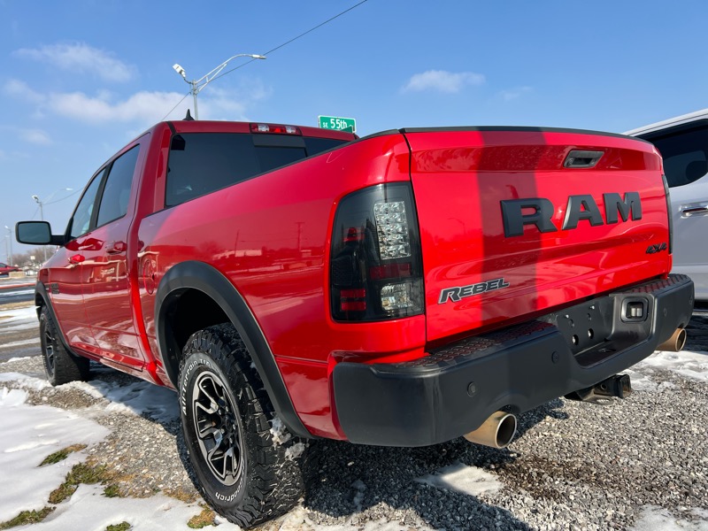 RAM 1500 Rebel 4x4 Crew Cab 5'7" Box 2016