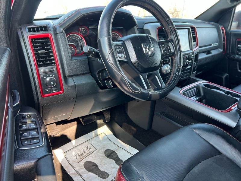 RAM 1500 Rebel 4x4 Crew Cab 5'7" Box 2016