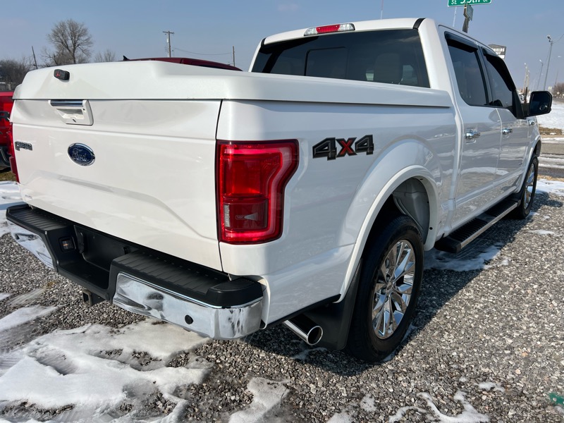 Ford F-150 4WD SuperCab 133" Lariat 2017