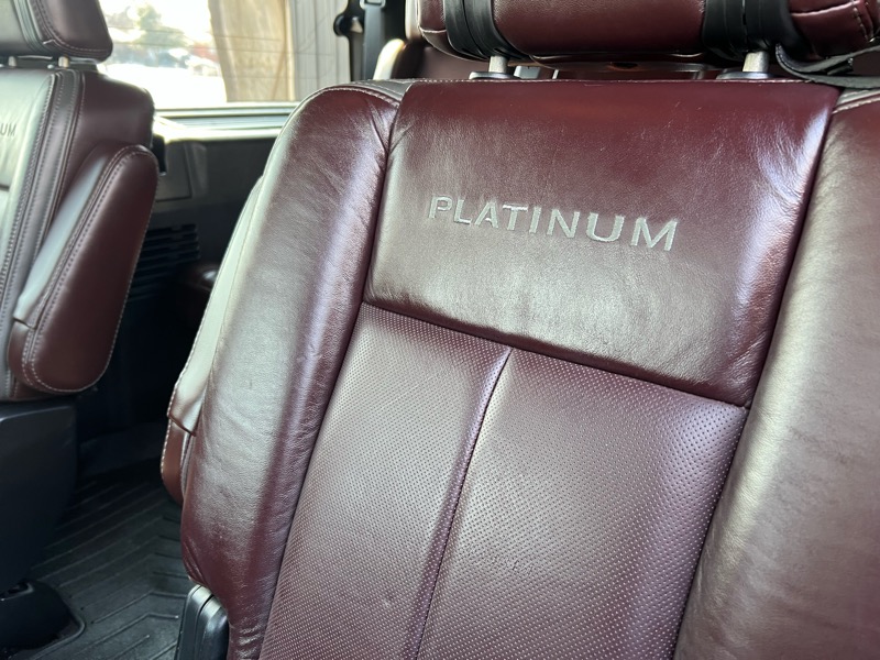 Ford Expedition Platinum 4WD 2017