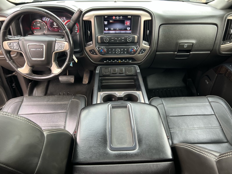 GMC Sierra Denali Crew Cab 143.5" WB 2015